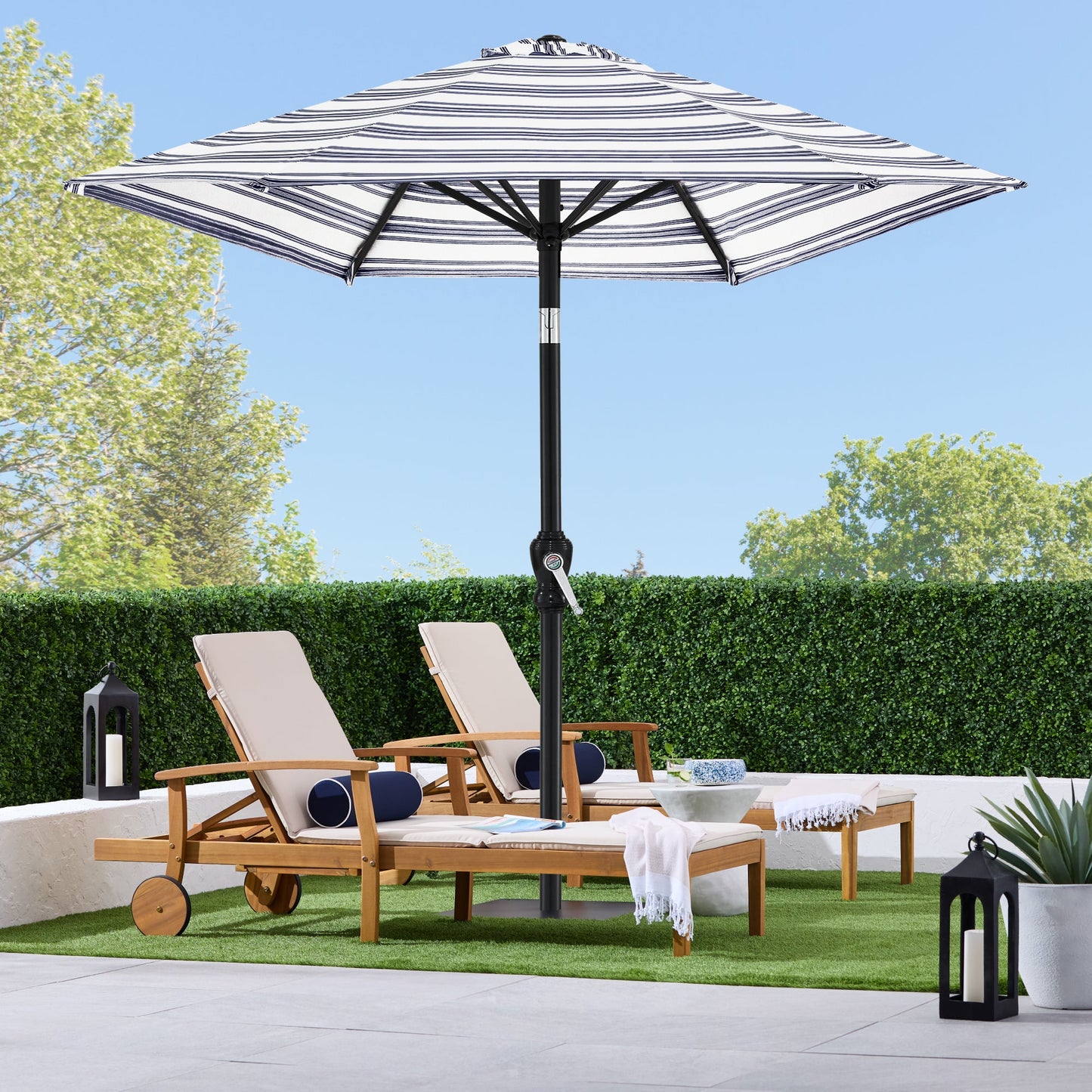 Outdoor Steel Striped Market Patio Umbrella w/ Tilt Crank Lift - 10ft